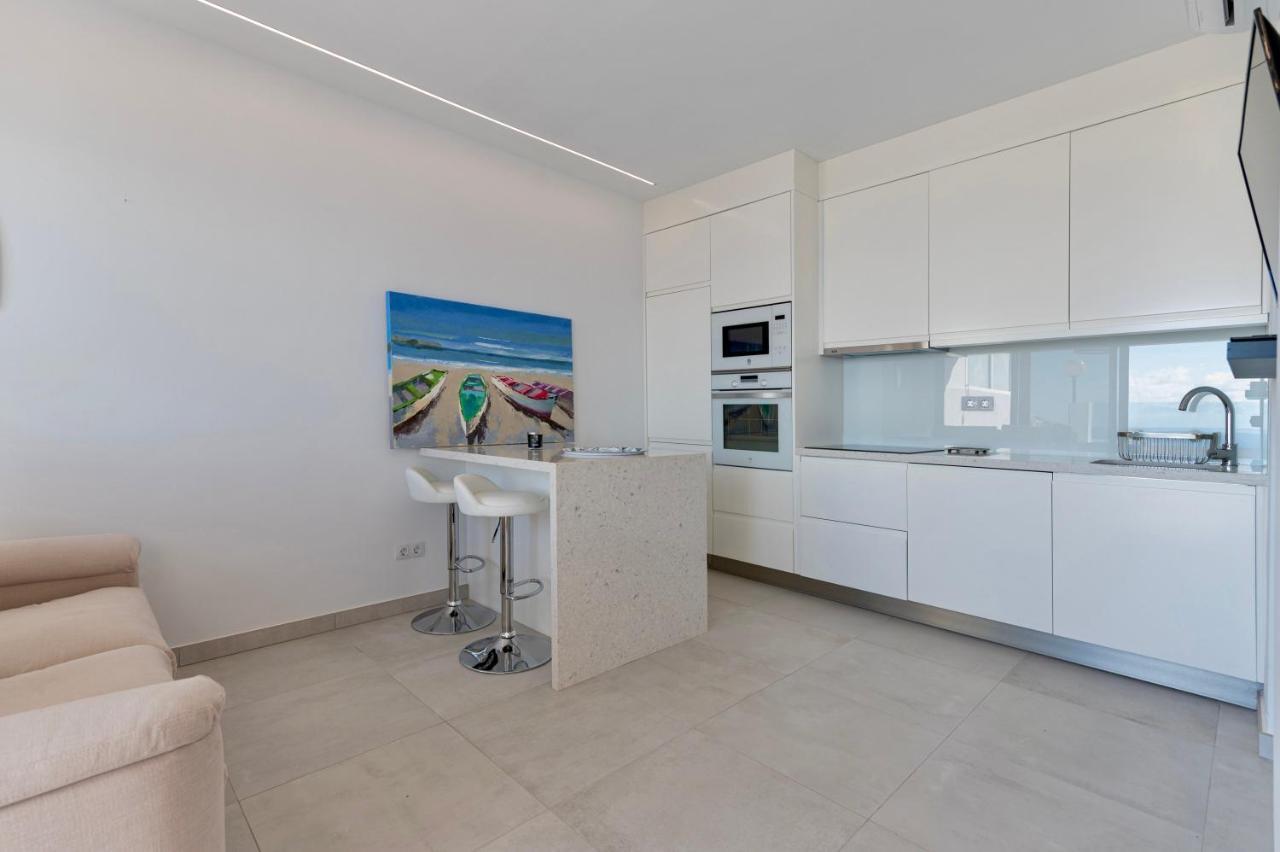 Апартаменты Brand New - Ocean Views - Sunset Terrace - Pool Пуэрто Рико Экстерьер фото